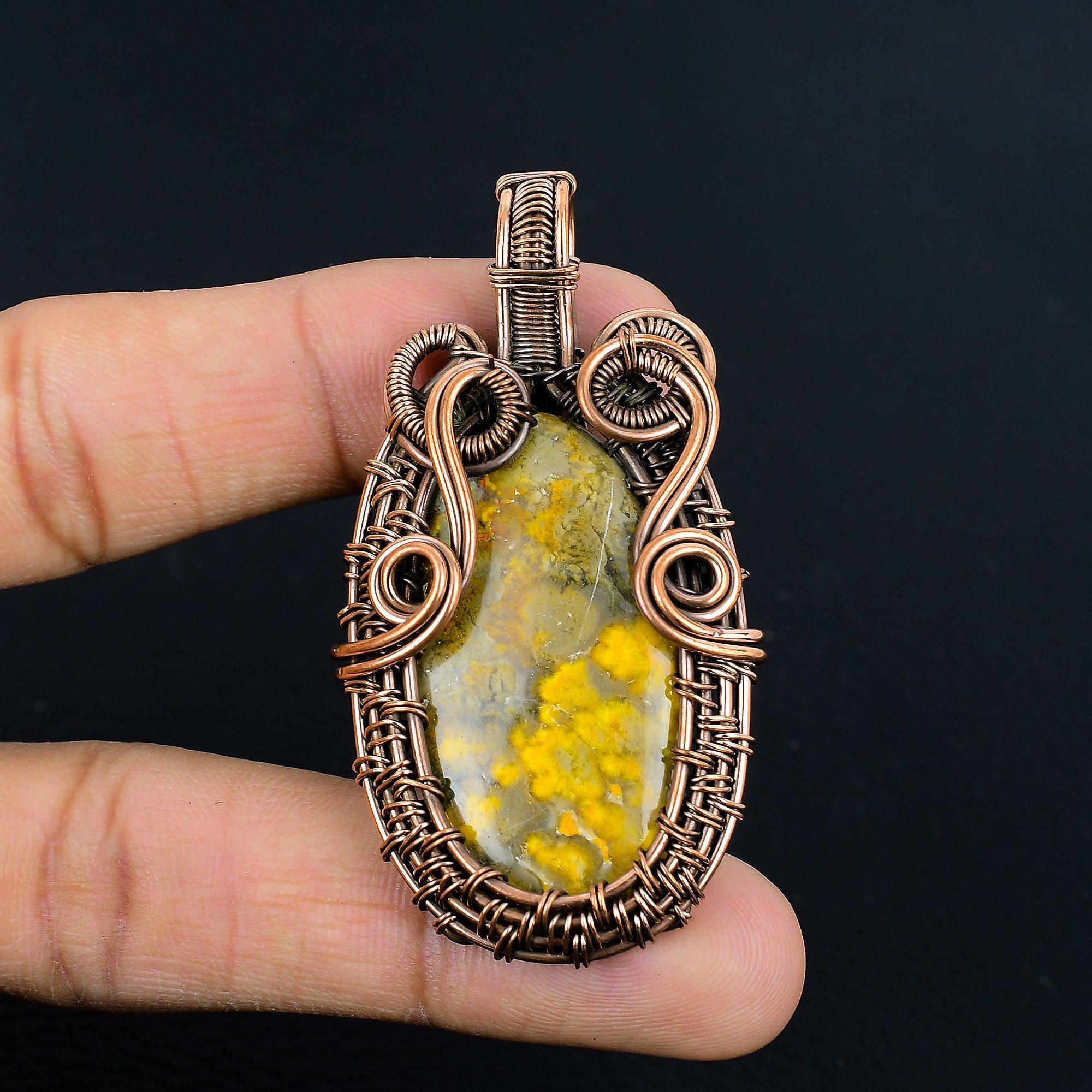 Кулон из шмелиной яшмы, ювелирное изделие из драгоценного камня, обернутое медной проволокой 999 пробы, кулон ручной работы, на День матери 2.555 Inches
Кулон из шмелиной яшмы, ювелирное изделие из драгоценного камня, обернутое медной проволокой 999 пробы, кулон ручной работы, на День матери 2.555 Inches