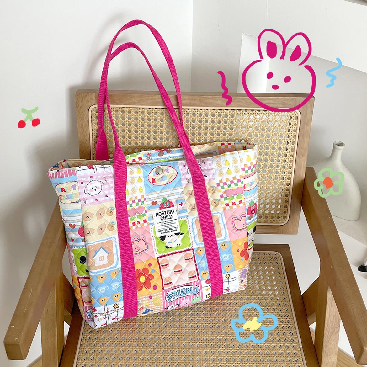 Large Capacity Women Quilting Shoulder Bags Cartoon Print Female Travel Casual Tote Handbags Soft Portable Mommy Shopping Bag
Large Capacity Women Quilting Shoulder Bags Cartoon Print Female Travel Casual Tote Handbags Soft Portable Mommy Shopping Bag