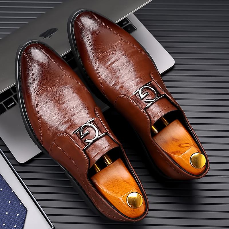 2025 winter and autumn men s foot business leather shoes men s formal men s shoes one pedal men s shoes 44
2025 winter and autumn men s foot business leather shoes men s formal men s shoes one pedal men s shoes 44