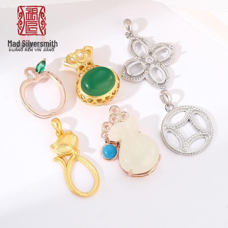 S925 Sterling Silver Pendant for Women - Money Bag and Four-Leaf Clover Design, Inlaid with Jasper and Hetian Jade 925 Silver
S925 Sterling Silver Pendant for Women - Money Bag and Four-Leaf Clover Design, Inlaid with Jasper and Hetian Jade 925 Silver