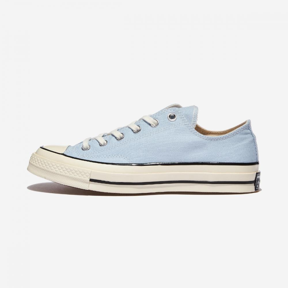 Converse Chuck 70 Seasonal Color Cloudy Days A06522C-CLOUDY DAZE/EGRET/BLACK 230
Converse Chuck 70 Seasonal Color Cloudy Days A06522C-CLOUDY DAZE/EGRET/BLACK 230