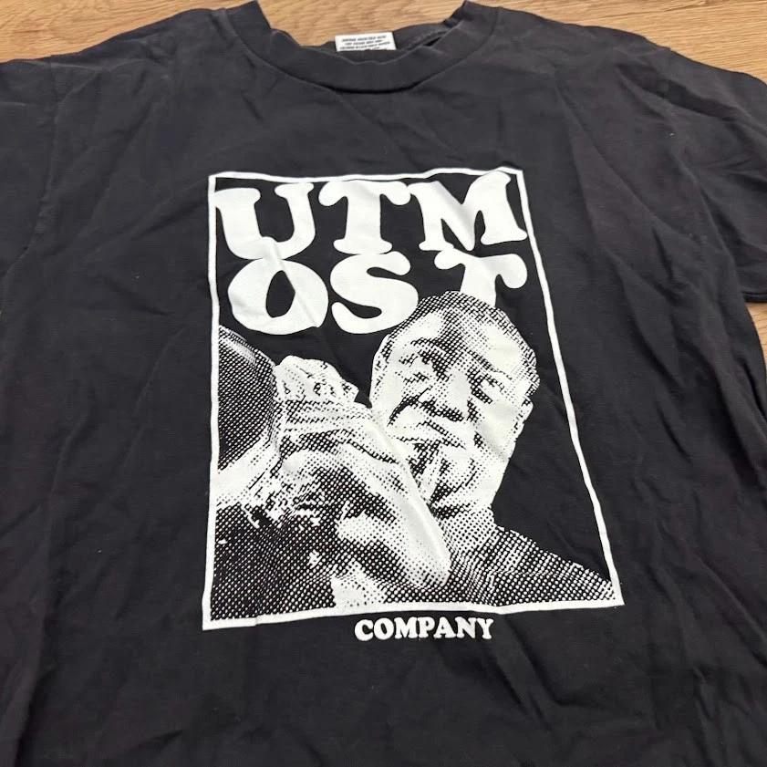 Utmost Co Louis Armstrong Trumpet Black tShirt Mens SizeSmall Streetwear L
Utmost Co Louis Armstrong Trumpet Black tShirt Mens SizeSmall Streetwear L