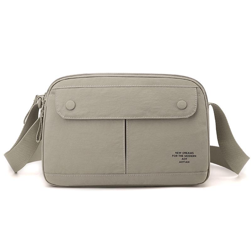Large Capacity Single-Shoulder Crossbody Bag: Versatile for Commuting, Sports, Outdoor Use, with Multi-functional Phone Pocket and Coin Purse.
Large Capacity Single-Shoulder Crossbody Bag: Versatile for Commuting, Sports, Outdoor Use, with Multi-functional Phone Pocket and Coin Purse.