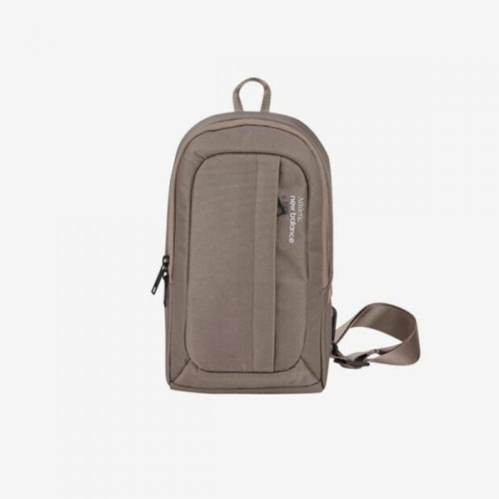 New Balance Recycle Big On Slingbag Nbgcdae104 85 Braun/FREE 
New Balance Recycle Big On Slingbag Nbgcdae104 85 Braun/FREE