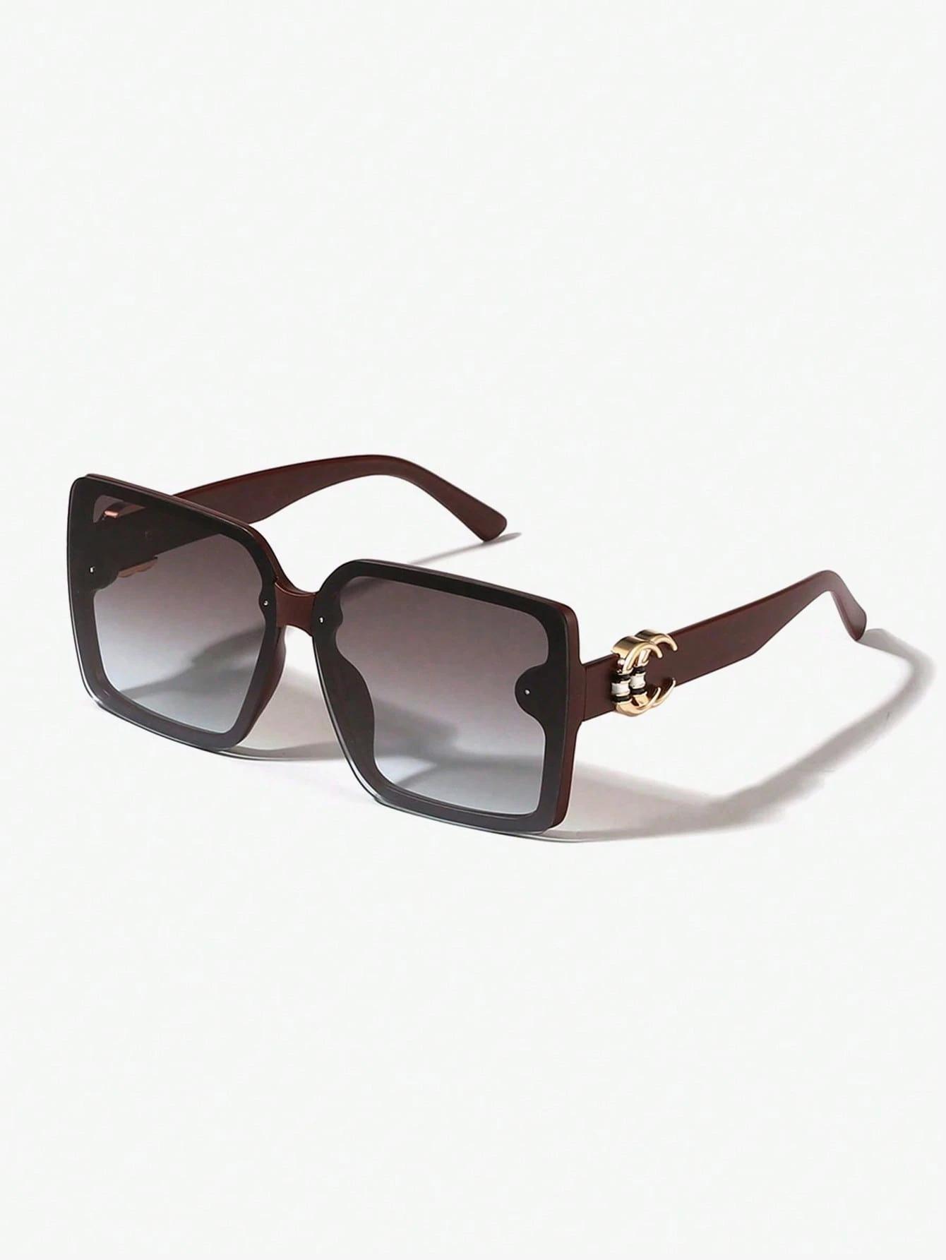 1PC Unisex Large Square Frame Fashion Eyeglasses with Decorative Temple Tips for Daily Wear And Driving бордовый
1PC Unisex Large Square Frame Fashion Eyeglasses with Decorative Temple Tips for Daily Wear And Driving бордовый