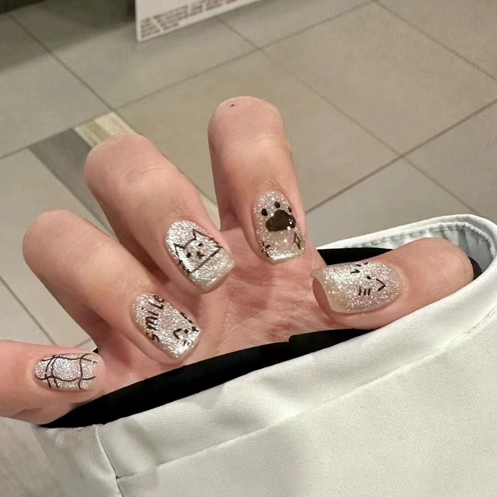 Nail 24 накладные японские простые французские стильные липкие ногти, используемые для совершеннолетия, входа, выпуска, повседневные накладные ногти для глаз, накладные ногти невесты, советы по маникюру своими руками,
Nail 24 накладные японские простые французские стильные липкие ногти, используемые для совершеннолетия, входа, выпуска, повседневные накладные ногти для глаз, накладные ногти невесты, советы по маникюру своими руками,