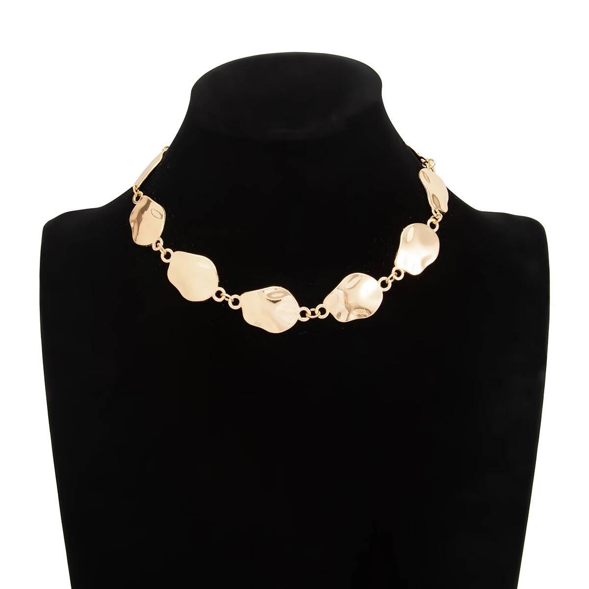 Ingemark Punk Minimalist Irregular Fold Splicing Necklaces Women 2026 Trendy Exaggerated Oval Metal Choker Chain Party Jewelry
Ingemark Punk Minimalist Irregular Fold Splicing Necklaces Women 2026 Trendy Exaggerated Oval Metal Choker Chain Party Jewelry