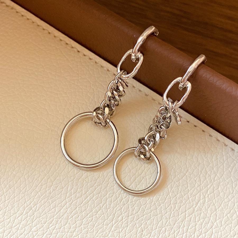 Silver needle asymmetric metal chain round pendant earrings individual cold wind studs niche high-end earrings women
Silver needle asymmetric metal chain round pendant earrings individual cold wind studs niche high-end earrings women