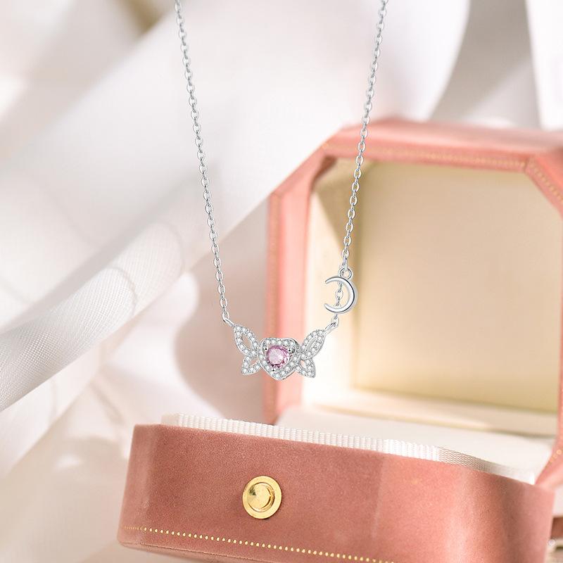 Bow Moon Necklace Super Immortal Charm Heart Shaped Clavicle Chain Small and Sweet Versatile Neck Chain
Bow Moon Necklace Super Immortal Charm Heart Shaped Clavicle Chain Small and Sweet Versatile Neck Chain
