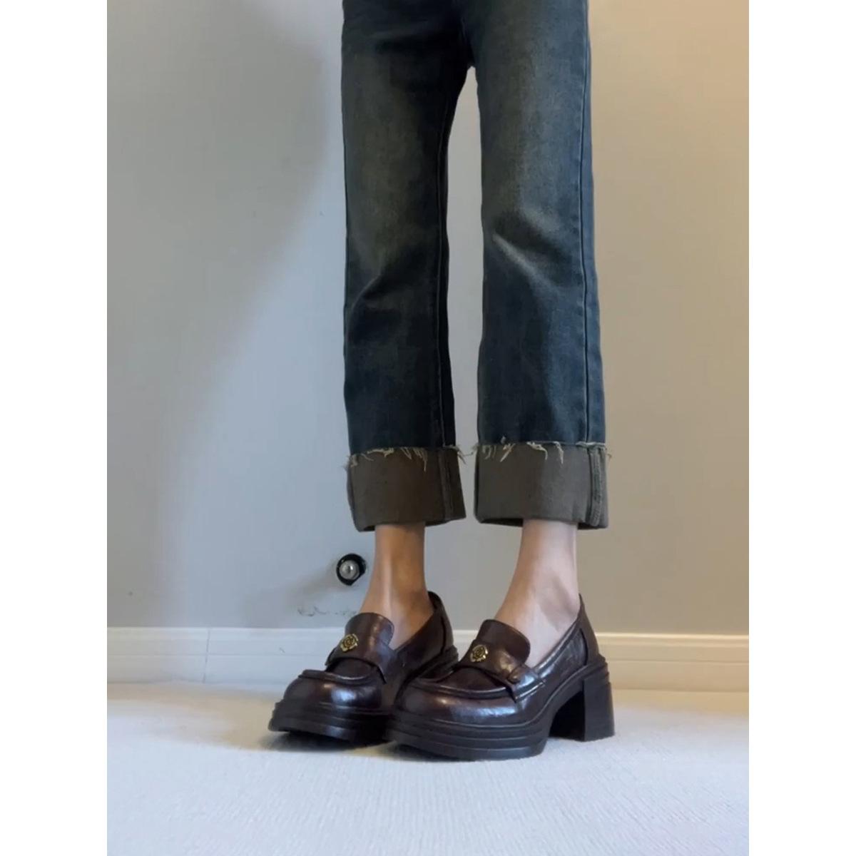 Версия из коровьей кожи~ Лоферы на высоком каблуке ретро камелия круглый носок толстая подошва слипоны маленькие кожаные туфли для работы толстые каблуки одинарные туфли 34
Версия из коровьей кожи~ Лоферы на высоком каблуке ретро камелия круглый носок толстая подошва слипоны маленькие кожаные туфли для работы толстые каблуки одинарные туфли 34