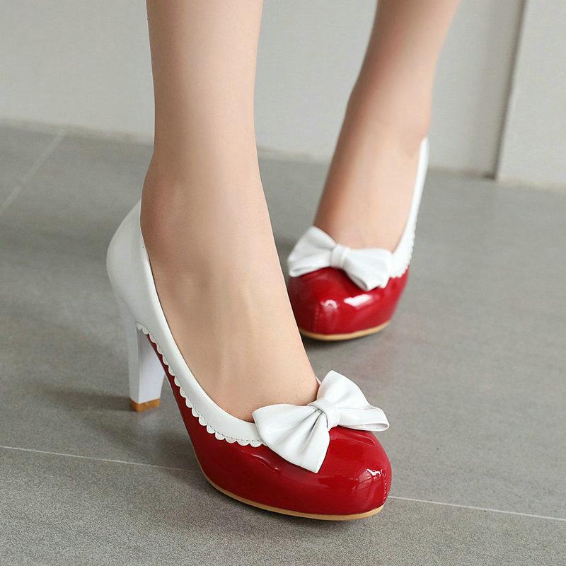 Spring and Autumn New Female Chunky Heels Round Head Waterproof Table Bow Big Size Matching Shoes 34
Spring and Autumn New Female Chunky Heels Round Head Waterproof Table Bow Big Size Matching Shoes 34