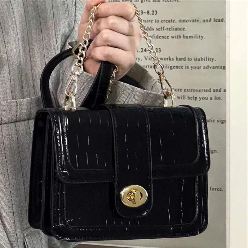 Сумка женская 2024 Premium Sense Niche Casual Versatile Chain Pattern Crossbody Small Square Bag чёрный
Сумка женская 2024 Premium Sense Niche Casual Versatile Chain Pattern Crossbody Small Square Bag чёрный