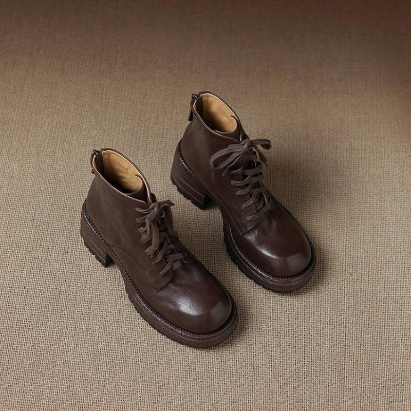 Autumn and winter women s high-heeled leather women s boots solid color square-heeled round-headed European and American knight boots cowhide large-si 40
Autumn and winter women s high-heeled leather women s boots solid color square-heeled round-headed European and American knight boots cowhide large-si 40