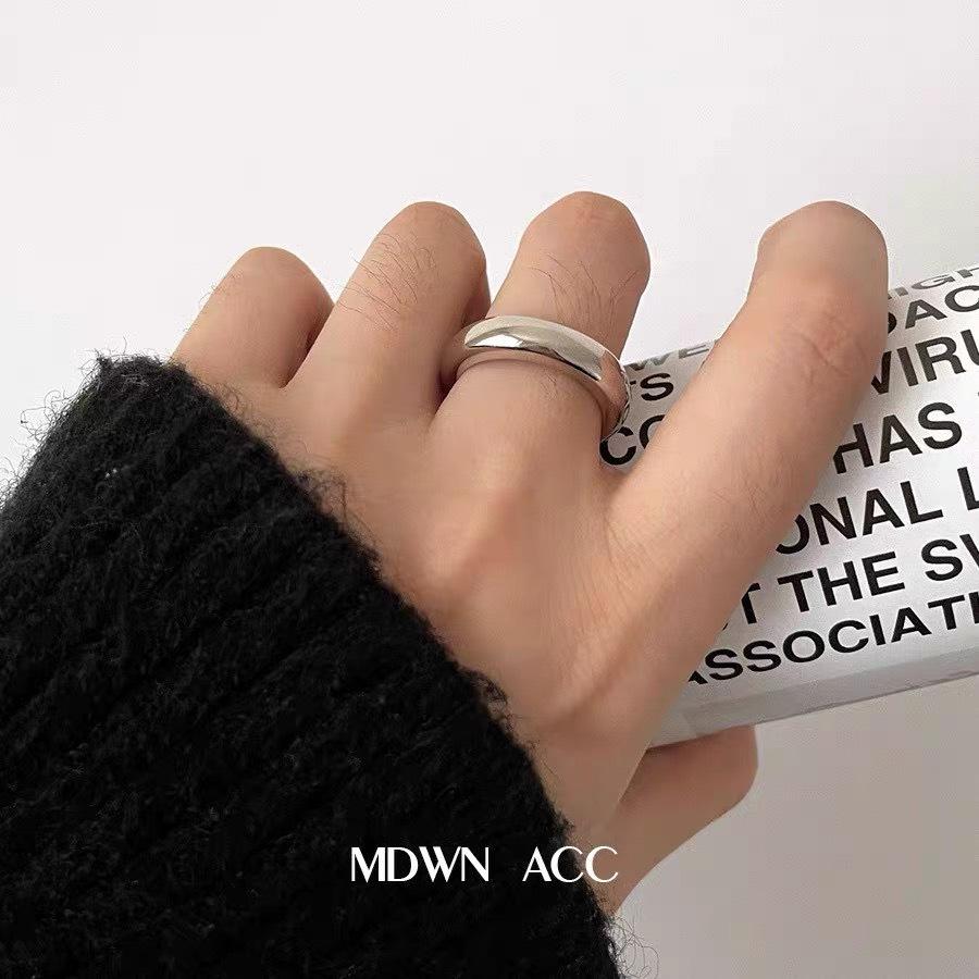 Wide-edge Ring - Vintage and Fashionable Heavy-duty Geometric Wave-shaped Open Finger Ring for The Index Finger Ring
Wide-edge Ring - Vintage and Fashionable Heavy-duty Geometric Wave-shaped Open Finger Ring for The Index Finger Ring