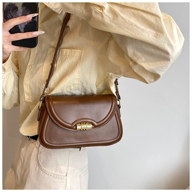 Korean Popular Red Square Bags Handbag 2026 New Fashi Single Shoulder Underarm Bags Luxury Designer Versatile Crossbody Bag (20cm<Max Length<30cm) коричневий
Korean Popular Red Square Bags Handbag 2026 New Fashi Single Shoulder Underarm Bags Luxury Designer Versatile Crossbody Bag (20cm<Max Length<30cm) коричневий