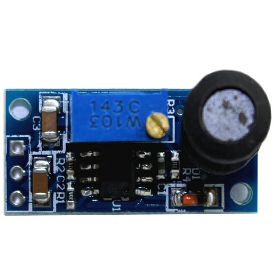 MC34063A Boost Module Battery Boost Module Adjustable Output Voltage Regulation Module 10*10*2 білий
MC34063A Boost Module Battery Boost Module Adjustable Output Voltage Regulation Module 10*10*2 білий