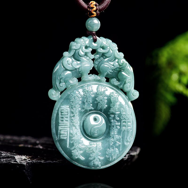 Синий Водный Двойной Лев Нефритовая Монета Подвеска с Дизайном Багуа (Top Bead Ancient Style Rope)
Синий Водный Двойной Лев Нефритовая Монета Подвеска с Дизайном Багуа (Top Bead Ancient Style Rope)