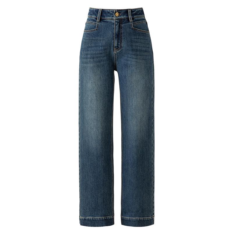 Yi Fei 2025 Winter Plus Velvet Slim Fit Flared Jeans for Women Size 28
Yi Fei 2025 Winter Plus Velvet Slim Fit Flared Jeans for Women Size 28