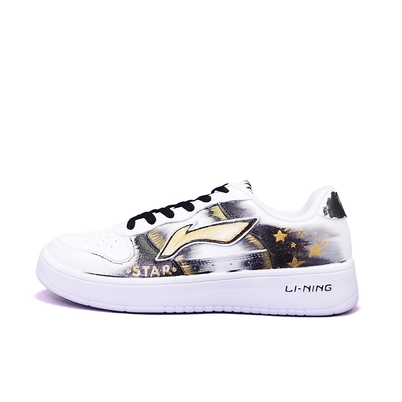 Li Ning Плавающая лодка Баланс Легкие Дышащие Низкие Кеды для скейтборда Унисекс Белый Черный AGCS419-1(team1782-) 35.5
Li Ning Плавающая лодка Баланс Легкие Дышащие Низкие Кеды для скейтборда Унисекс Белый Черный AGCS419-1(team1782-) 35.5