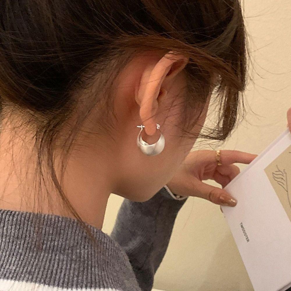 Metal Round Ball Girl Gift Stud Earrings Women Frosted Earrings Korean Style Earrings Ear Buckles
Metal Round Ball Girl Gift Stud Earrings Women Frosted Earrings Korean Style Earrings Ear Buckles