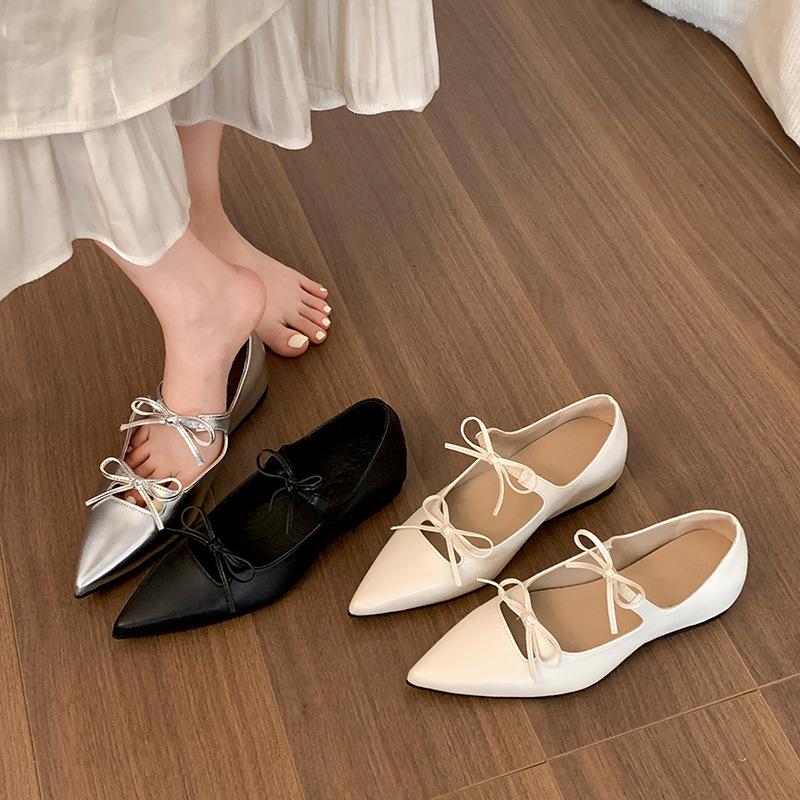 French fairy style bow flat women s shoes spring and summer 2024 new retro temperament comfortable and versatile single shoes 40 бежевий
French fairy style bow flat women s shoes spring and summer 2024 new retro temperament comfortable and versatile single shoes 40 бежевий