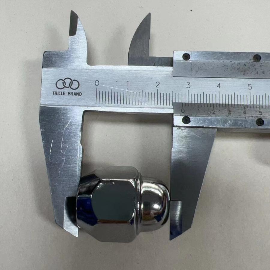 Винты и гайки для шин автомобиля Toyota 90942-01101/01021 12*1.5
Винты и гайки для шин автомобиля Toyota 90942-01101/01021 12*1.5