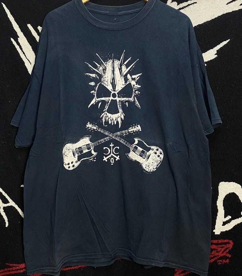 Винтажная футболка группы Corrosion of Conformity 2000-х годов Черный хлопок Все размеры 2HRC14 Унисекс футболка XXXL
Винтажная футболка группы Corrosion of Conformity 2000-х годов Черный хлопок Все размеры 2HRC14 Унисекс футболка XXXL