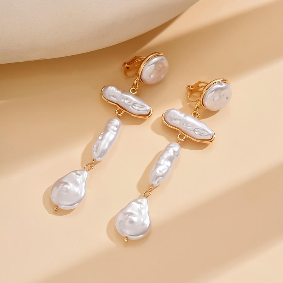New Arrival Irregular Simulate Baroque Pearl Clip on Earrings for Women Mom Hyperbole Non Pierced Dangle Earrings Jewelry Gifts
New Arrival Irregular Simulate Baroque Pearl Clip on Earrings for Women Mom Hyperbole Non Pierced Dangle Earrings Jewelry Gifts