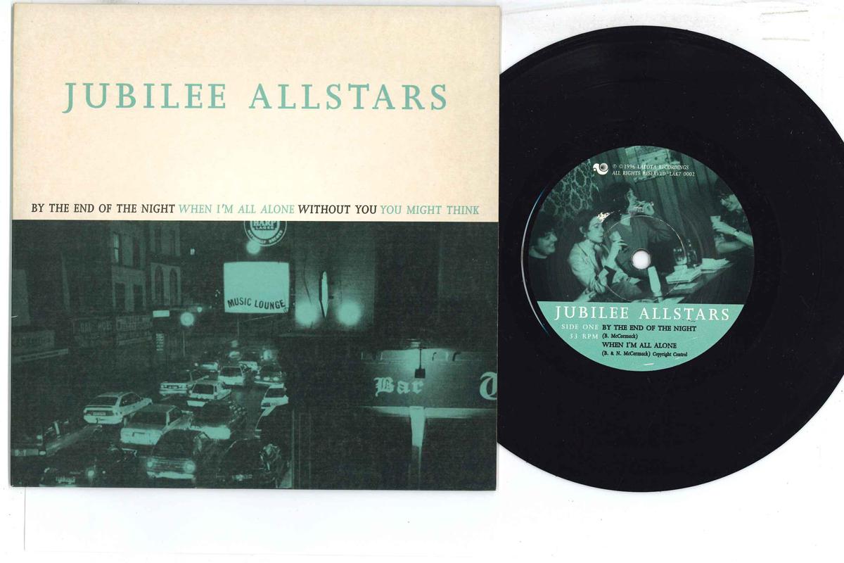 7inch Record JUBILEE ALLSTARS - By The End Of The Night LAK70002 LAKOTA 1996 UK Rock Used
7inch Record JUBILEE ALLSTARS - By The End Of The Night LAK70002 LAKOTA 1996 UK Rock Used