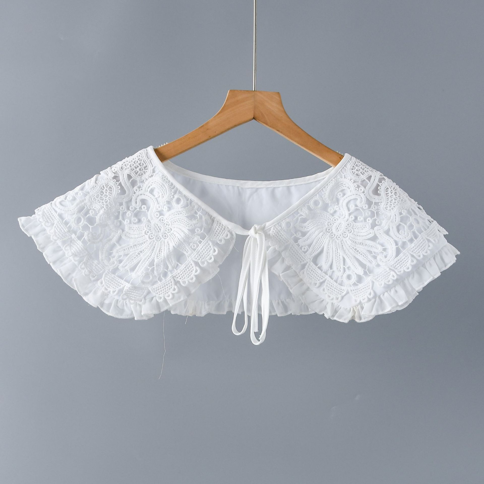 Накладной воротник шаль накидка шаль для женской рубашки вышивка кружево ожерелье винтажный съемный ложный воротник короткая накидка
Накладной воротник шаль накидка шаль для женской рубашки вышивка кружево ожерелье винтажный съемный ложный воротник короткая накидка