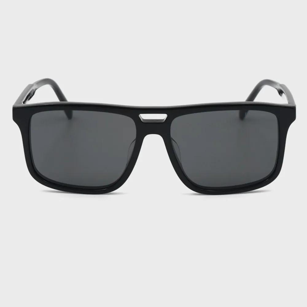 Prada Sunglasses SPRA22-F 16K-08Z
Prada Sunglasses SPRA22-F 16K-08Z