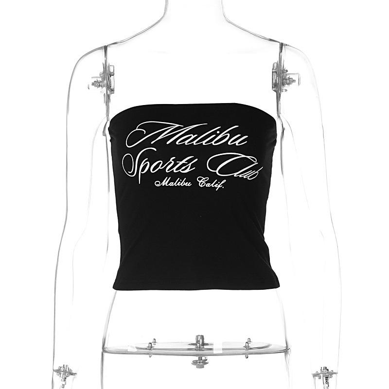 Женский пикантный кроп-топ в американском стиле с принтом букв Large чёрный
Женский пикантный кроп-топ в американском стиле с принтом букв Large чёрный