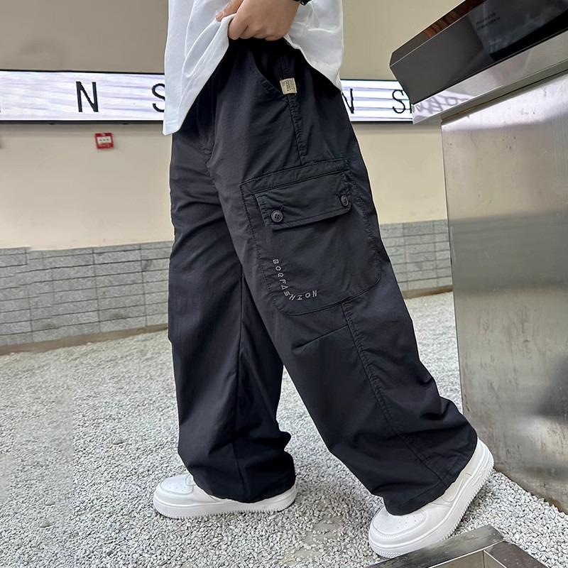 Мальчиковые брюки с широкими штанинами в корейском повседневном стиле для работы на весну/осень 2024 года для больших детей 160cm
Мальчиковые брюки с широкими штанинами в корейском повседневном стиле для работы на весну/осень 2024 года для больших детей 160cm