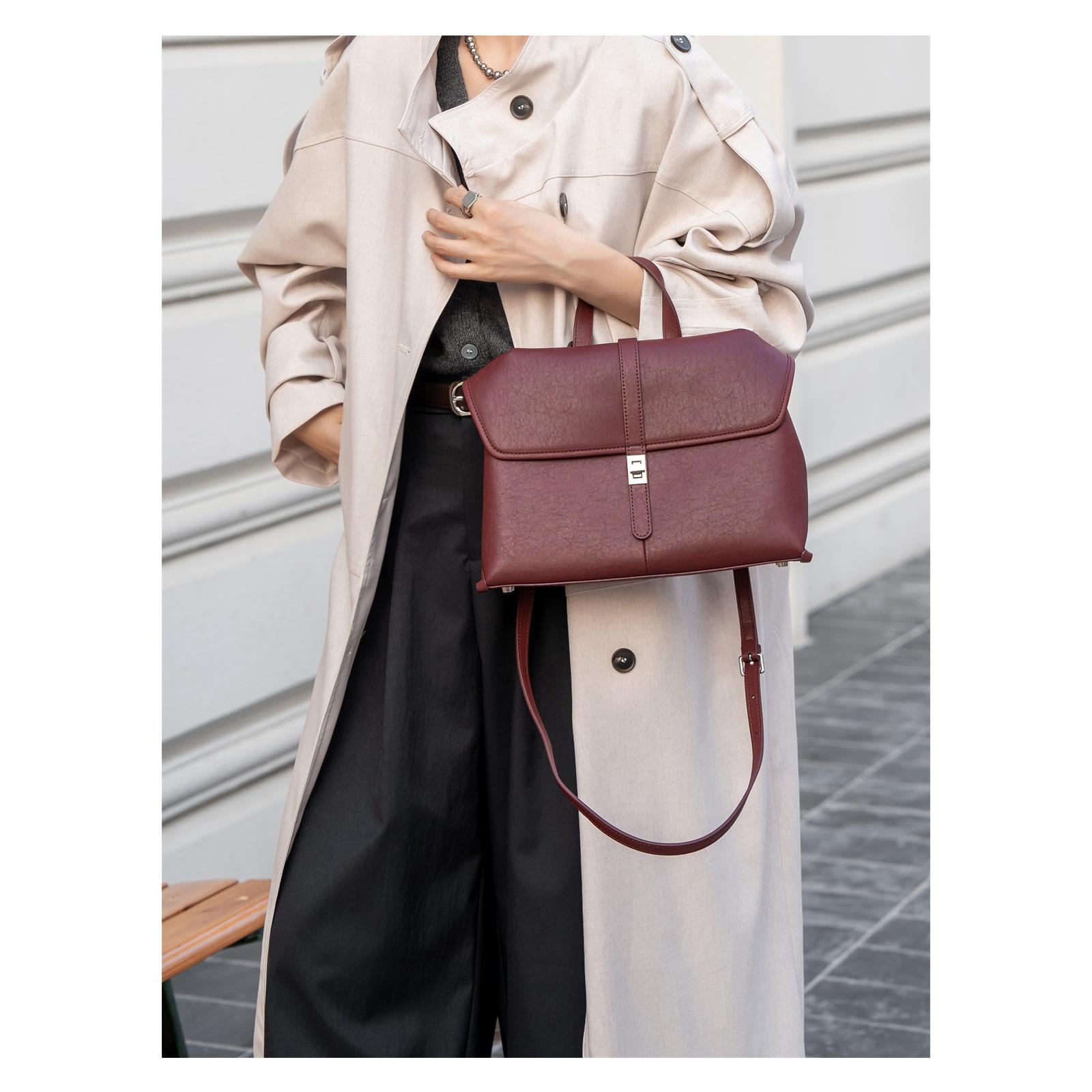 Single-shoulder Bag, Early Autumn High-end, Double-layer Leather, Large-capacity, Versatile, Commuter Hand-held Crossbody Bag, Women s Bag чёрный
Single-shoulder Bag, Early Autumn High-end, Double-layer Leather, Large-capacity, Versatile, Commuter Hand-held Crossbody Bag, Women s Bag чёрный