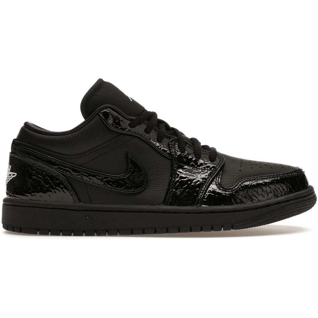 Кроссовки Jordan 1 Low SE Patent Elephant Black (Женский)(HJ7743-010) 36.5
Кроссовки Jordan 1 Low SE Patent Elephant Black (Женский)(HJ7743-010) 36.5