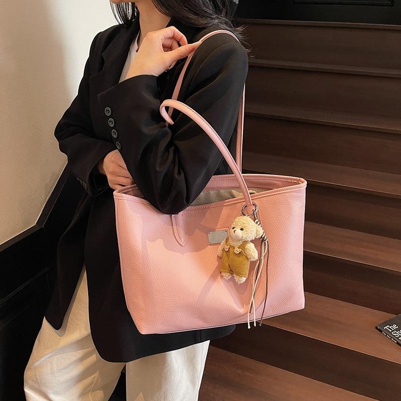 Bag Women s Large Capacity 2025 New Versatile Portable Shoulder Bag College Student Class Bag Tote Bag
Bag Women s Large Capacity 2025 New Versatile Portable Shoulder Bag College Student Class Bag Tote Bag