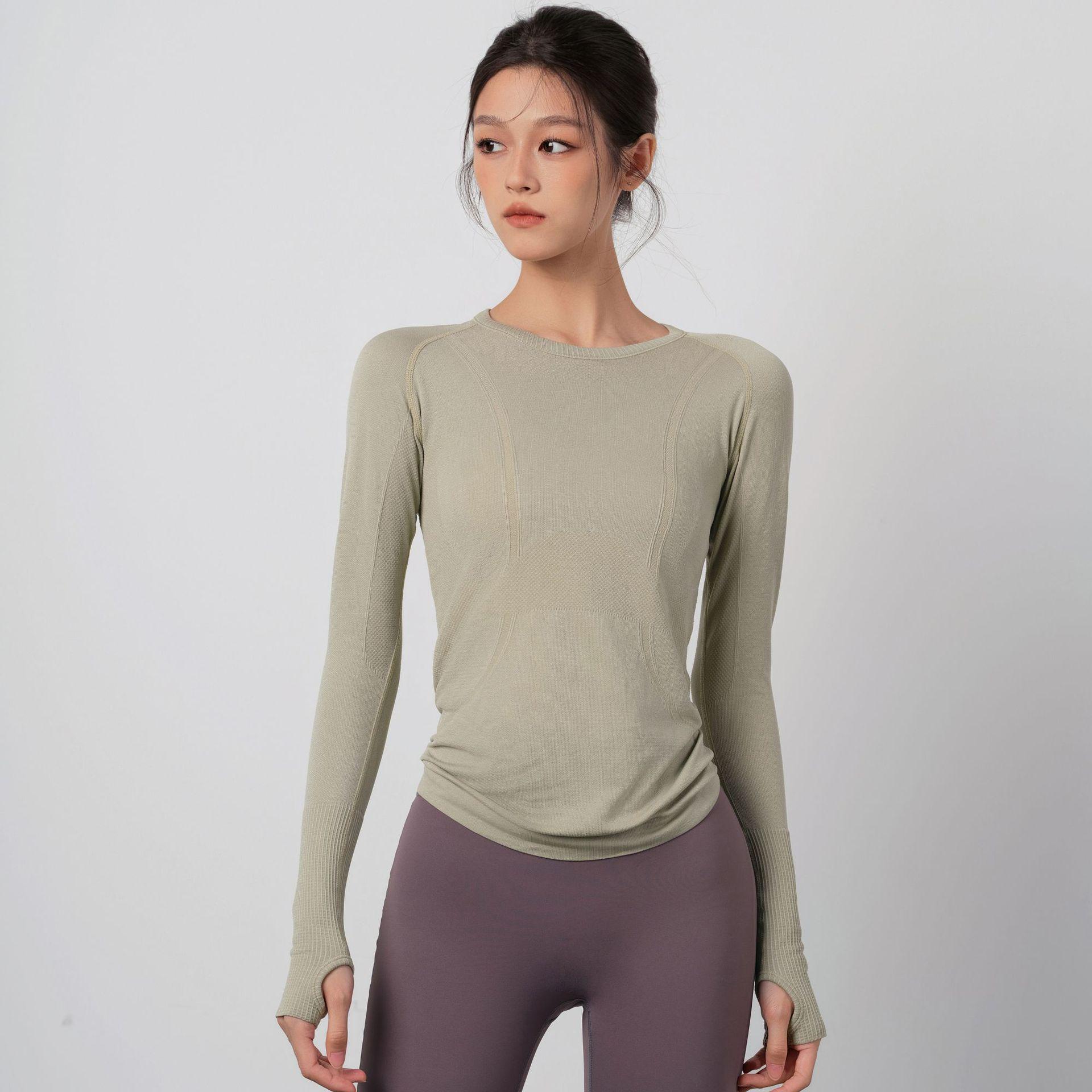 Бесшовный топ для йоги с длинным рукавом - Высокоэластичный спортивный костюм для тренировок по пилатесу для женщин (Осень зима) Large
Бесшовный топ для йоги с длинным рукавом - Высокоэластичный спортивный костюм для тренировок по пилатесу для женщин (Осень зима) Large