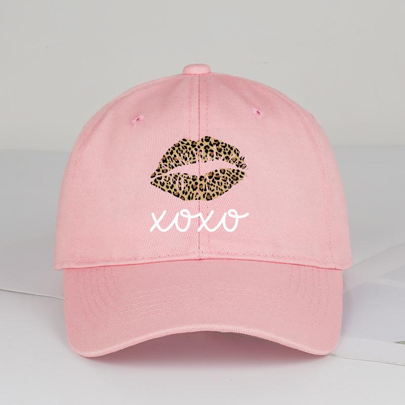 Leopard-Print Lips XOXO Printed Soft-Peaked Baseball Cap Soft, Comfortable, Adjustable Sexy, Trendy, Cool, Sweet, Edgy, Retro, F розовый
Leopard-Print Lips XOXO Printed Soft-Peaked Baseball Cap Soft, Comfortable, Adjustable Sexy, Trendy, Cool, Sweet, Edgy, Retro, F розовый