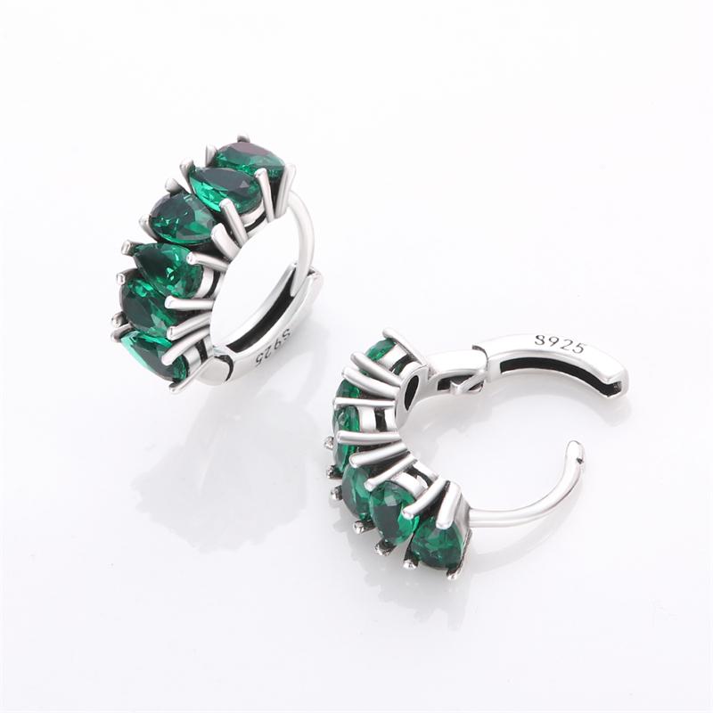 Cherry Bee Earrings for Women Girls Trendy Fashion Jewelry High Quality Dainty Elegant Gift
Cherry Bee Earrings for Women Girls Trendy Fashion Jewelry High Quality Dainty Elegant Gift