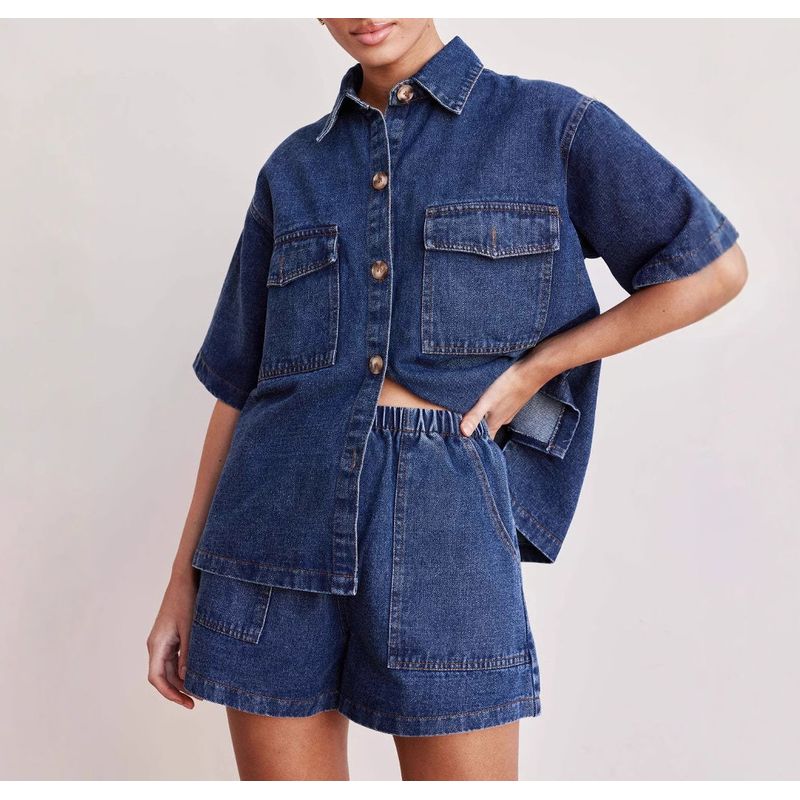 Повседневный свободный джинсовый комплект-двойка с карманами 2025 Dark blue Tops + shorts Suit S
Повседневный свободный джинсовый комплект-двойка с карманами 2025 Dark blue Tops + shorts Suit S