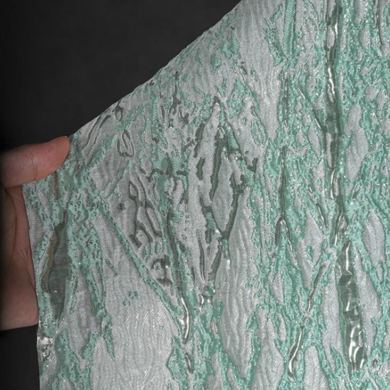 Gilded Jacquard with Undulating Vein Texture Fabric Embossed for DIY Sewing Chinese Coat Jacket Fashion Craft Supplies Clothing 50x140cm
Gilded Jacquard with Undulating Vein Texture Fabric Embossed for DIY Sewing Chinese Coat Jacket Fashion Craft Supplies Clothing 50x140cm