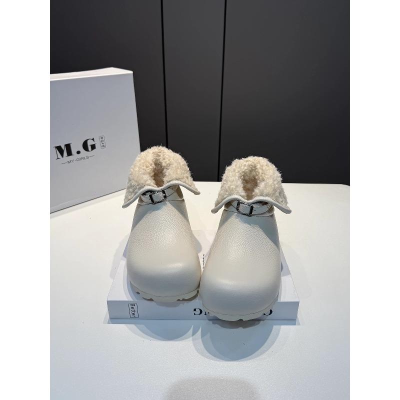 Две женские зимние новые нескользящие короткие ботинки с бархатной подкладкой и утолщенные зимние ботинки, пушистые теплые ботинки-хлебушки 40 белый
Две женские зимние новые нескользящие короткие ботинки с бархатной подкладкой и утолщенные зимние ботинки, пушистые теплые ботинки-хлебушки 40 белый