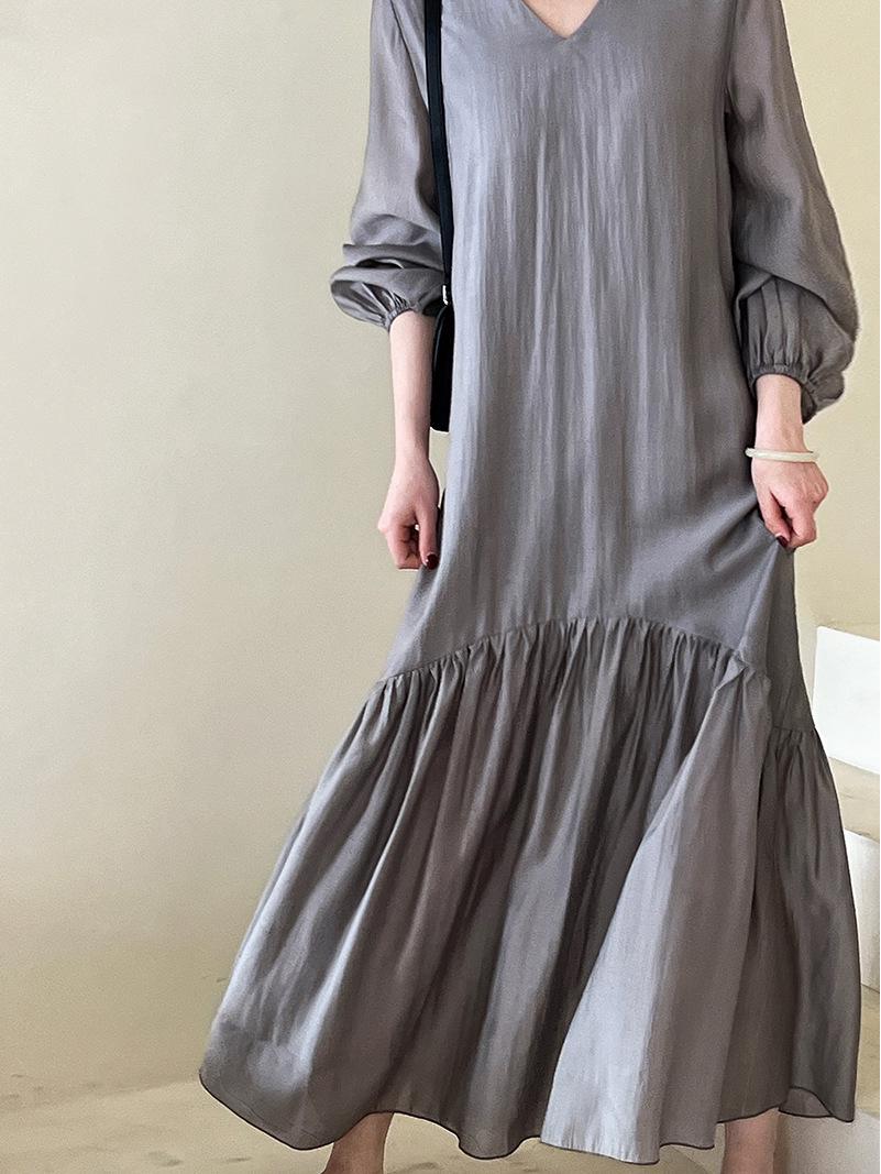 LUXI Tencel Mermaid Dress - French Design, Autumn Loose Fit, Long Skirt L (Regular)
LUXI Tencel Mermaid Dress - French Design, Autumn Loose Fit, Long Skirt L (Regular)