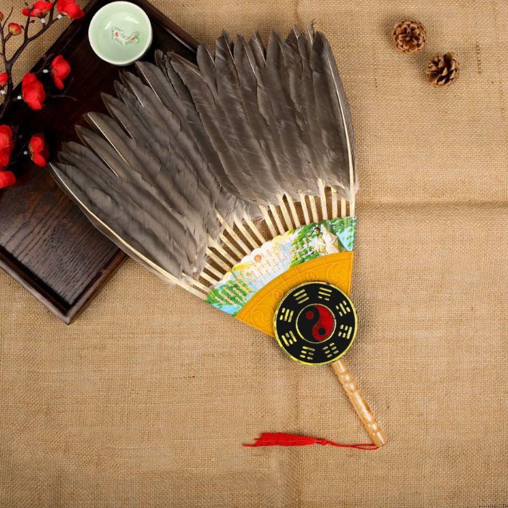 Chinese Style Hand Fan Large Size Tea Fan Zhuge Liang Fan Goose Feather Fan Summer Style B
Chinese Style Hand Fan Large Size Tea Fan Zhuge Liang Fan Goose Feather Fan Summer Style B