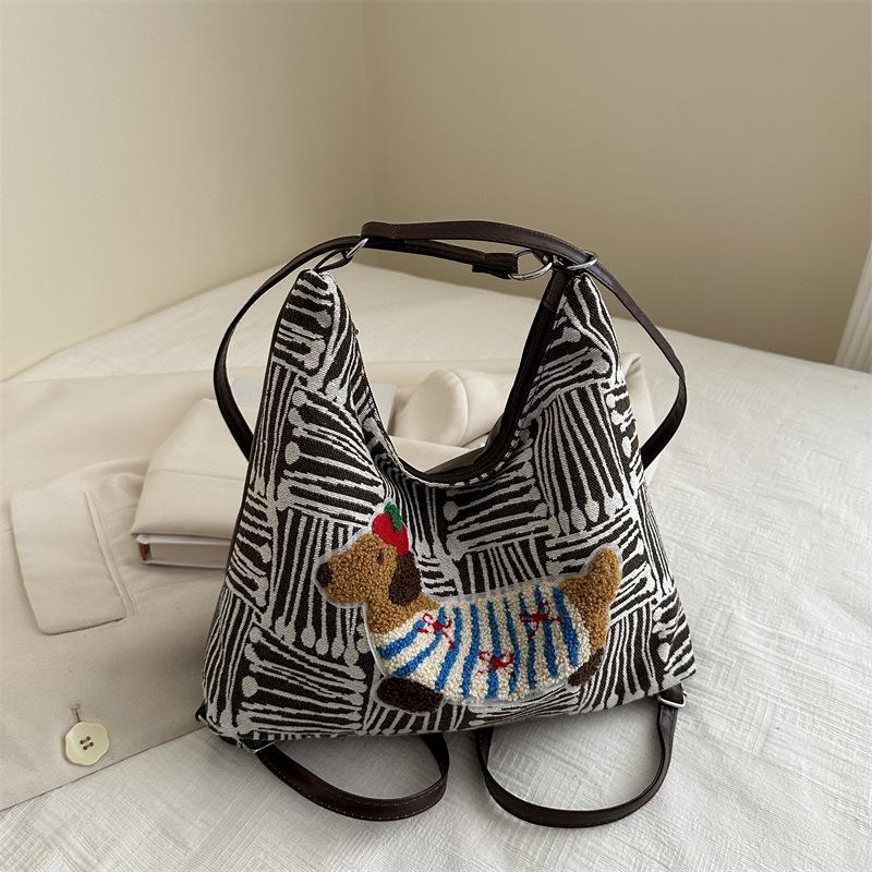 Casual plaid large-capacity bag women s 2025 new popular crayon dog double shoulder back bag single shoulder tote bag
Casual plaid large-capacity bag women s 2025 new popular crayon dog double shoulder back bag single shoulder tote bag