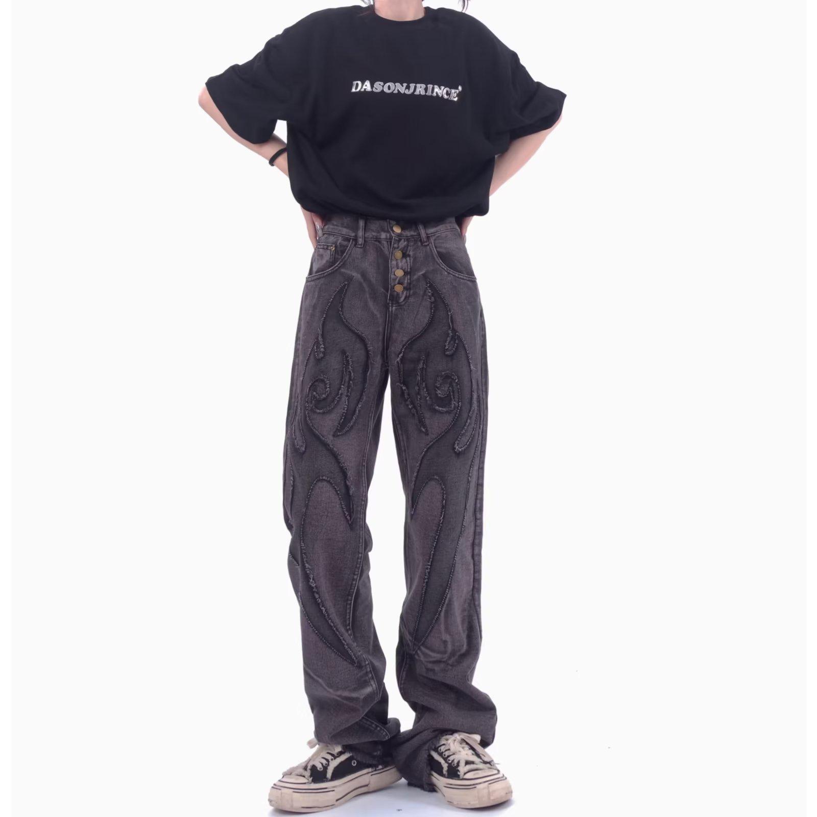 Unisex Retro Street Patch Embroidered Jeans with Loose Straight Fit and Four-Button Design 4XL світло-синій колір
Unisex Retro Street Patch Embroidered Jeans with Loose Straight Fit and Four-Button Design 4XL світло-синій колір