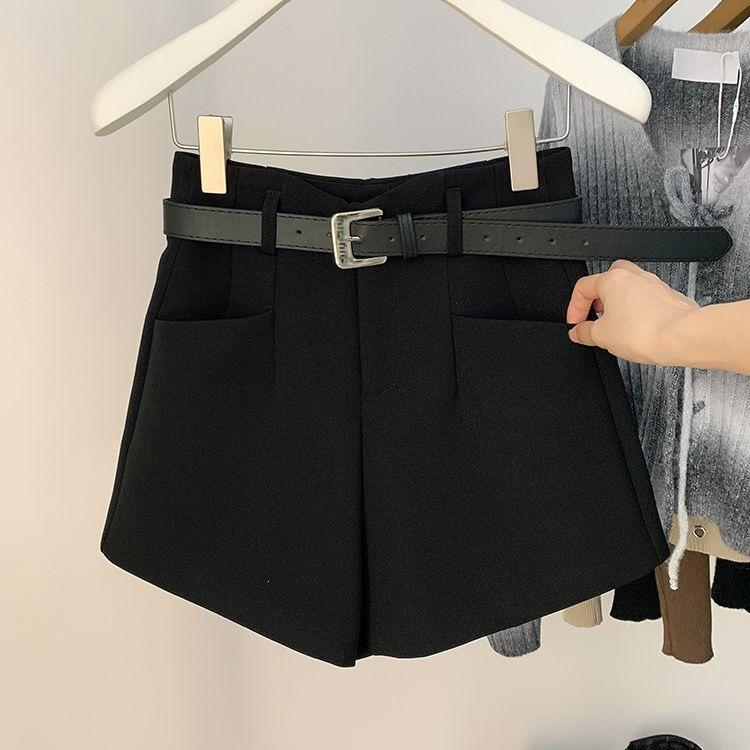 Women s High Waist A-line Black Suit Shorts - Slimming, Fashionable Wide-Leg Casual Pants for Spring/Summer Small чорний
Women s High Waist A-line Black Suit Shorts - Slimming, Fashionable Wide-Leg Casual Pants for Spring/Summer Small чорний