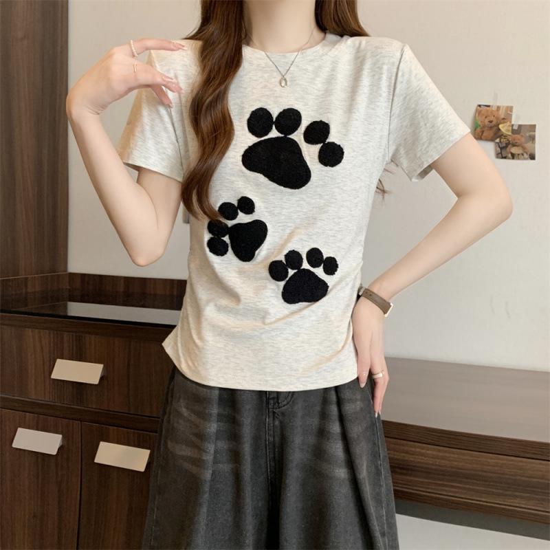 Women s Slim-Fit Embroidery T-Shirt with Waist & Side Pleats, Round Neck, Straight Shoulders - Summer Versatile Cotton Top Medium
Women s Slim-Fit Embroidery T-Shirt with Waist & Side Pleats, Round Neck, Straight Shoulders - Summer Versatile Cotton Top Medium
