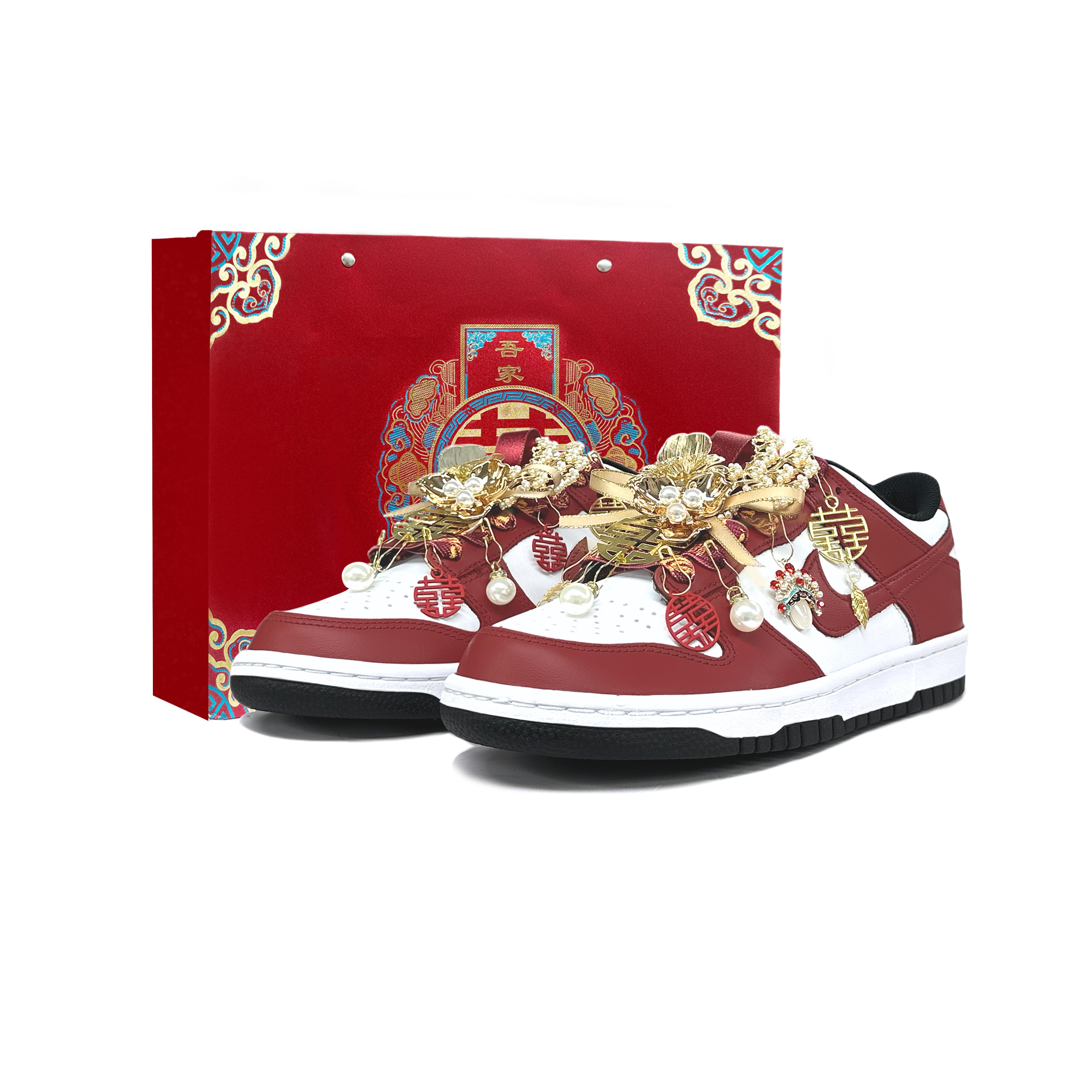 Nike Dunk Floral Celebration Synthetic Leather Abrasion Resistant Breathable Low top Skateboard Shoes Unisex Red CW1590-100(Team2382--BOX) 35.5
Nike Dunk Floral Celebration Synthetic Leather Abrasion Resistant Breathable Low top Skateboard Shoes Unisex Red CW1590-100(Team2382--BOX) 35.5