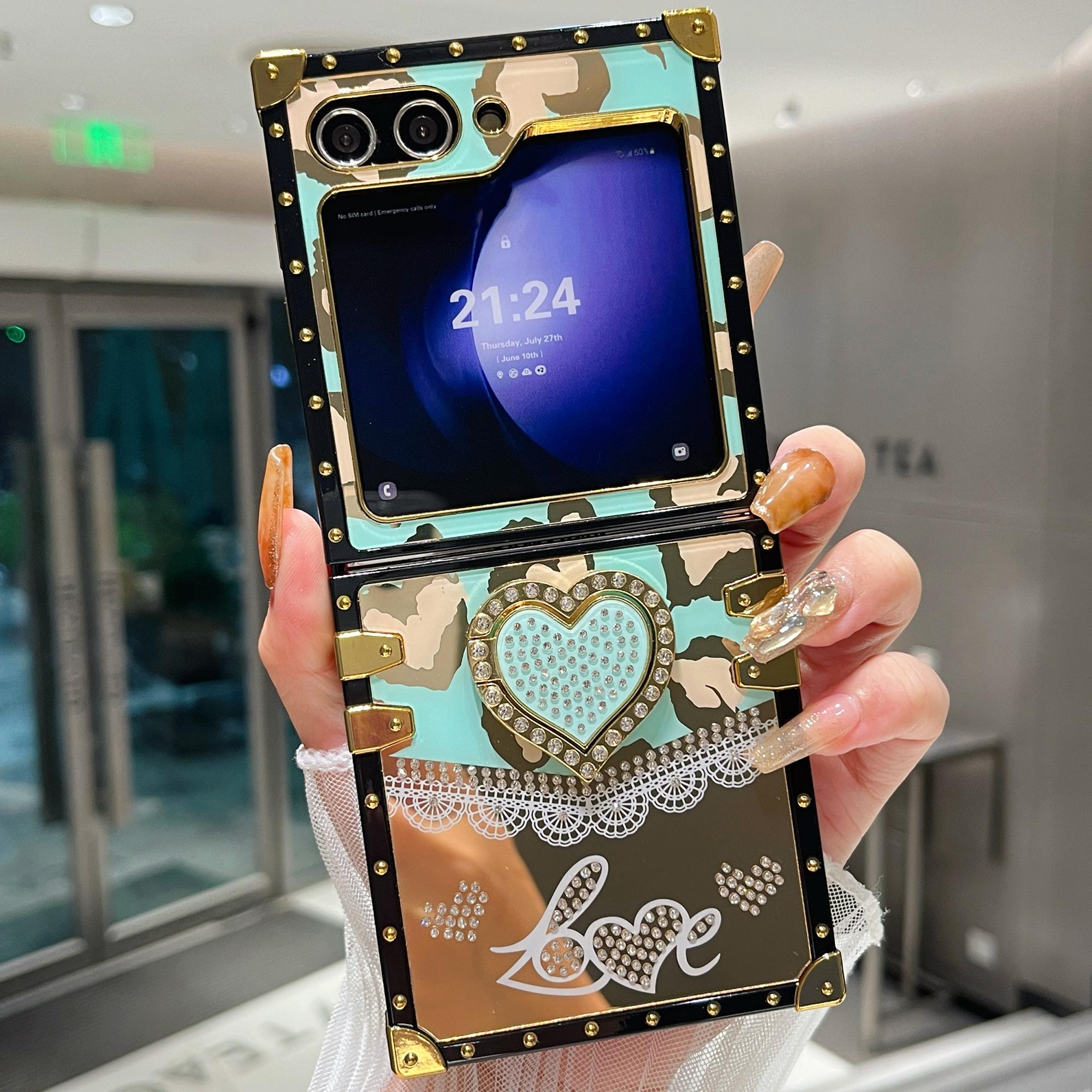 For Samsung Galaxy Z Flip6 5G Case Heart Pattern Electroplating TPU+PC Phone Cover with Kickstand Lake Blue
For Samsung Galaxy Z Flip6 5G Case Heart Pattern Electroplating TPU+PC Phone Cover with Kickstand Lake Blue